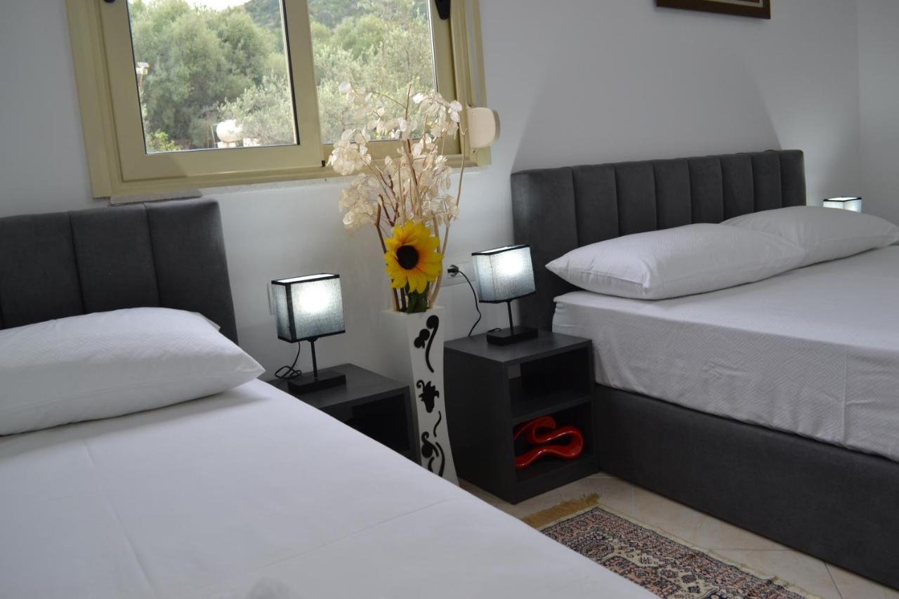 Flowers & Green 2 Bedrooms Apartment & Box Garage Vlorë Exterior foto