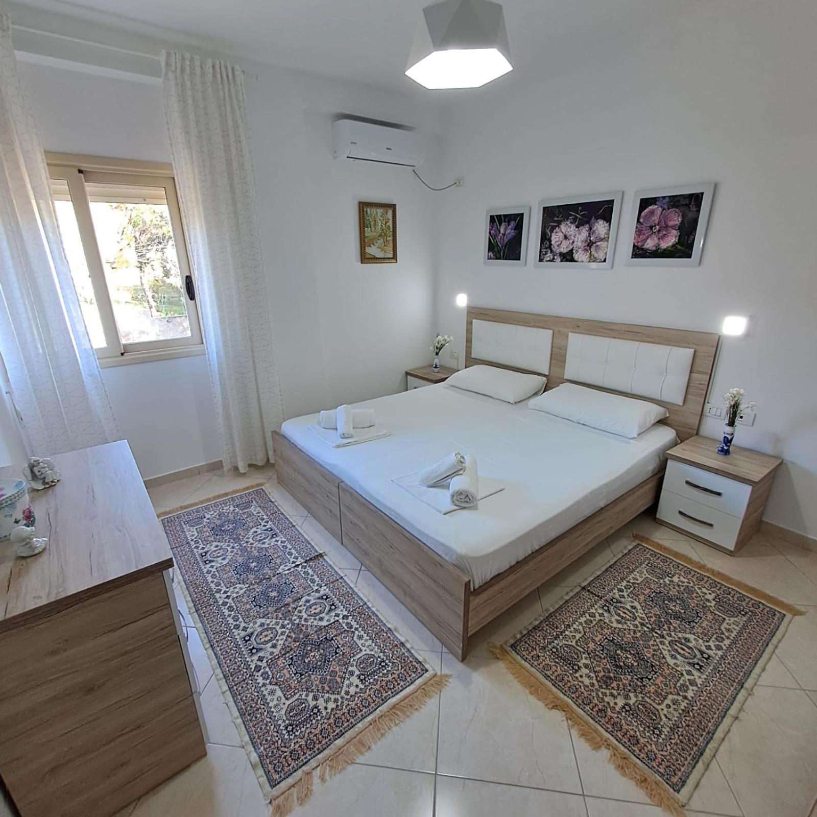 Flowers & Green 2 Bedrooms Apartment & Box Garage Vlorë Exterior foto